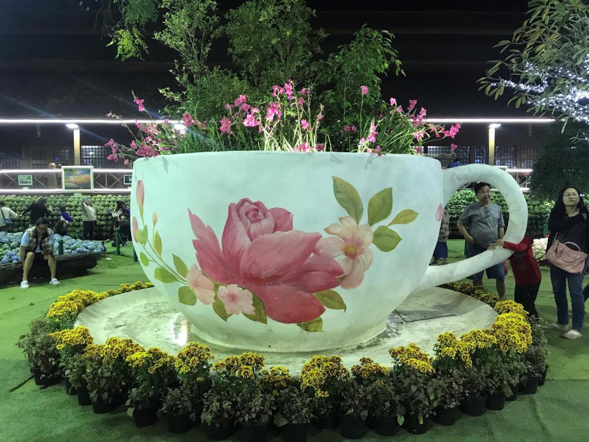 Bann Tawan Hostal